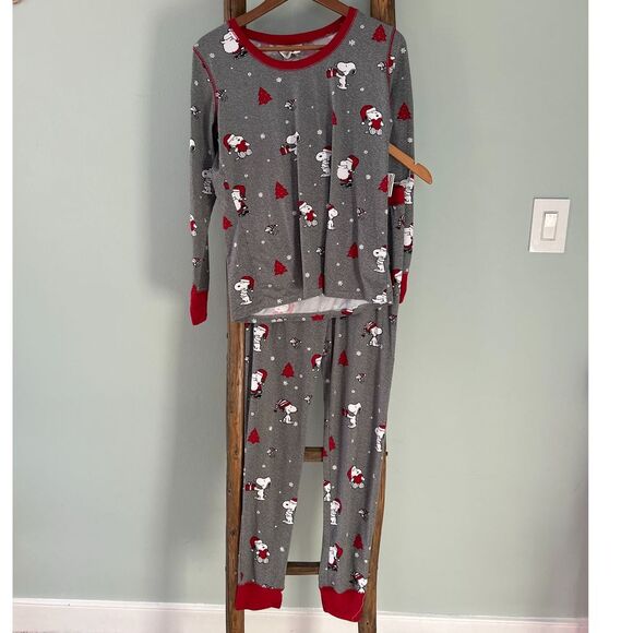 Munki Munki Peanuts Pj Set Size M (runs Small more like Small size) - Picture 1 of 5